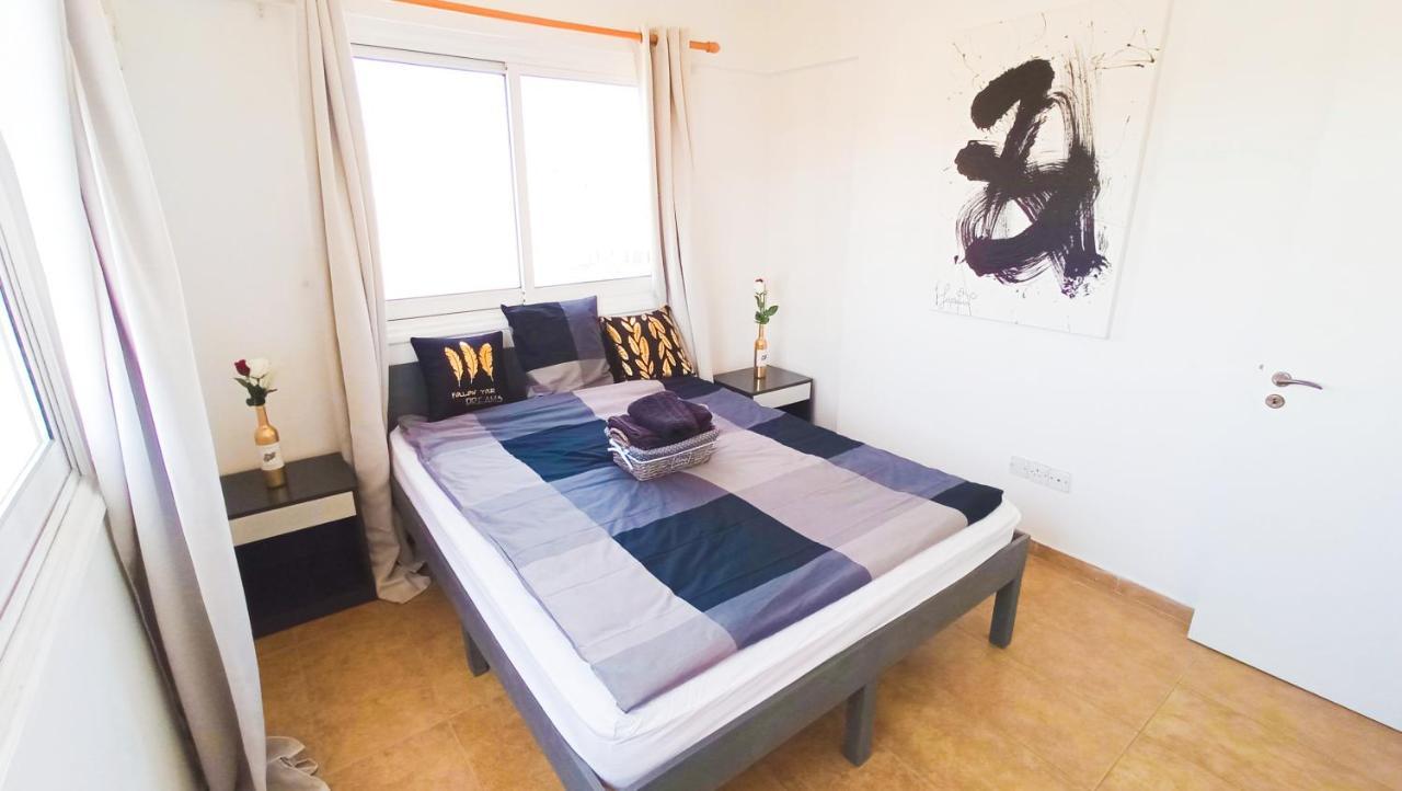 Luxury Private Rooms -Sea View, Netflix, Gym- 5 Min From Beach! - Private Room In Shared Apartment 拉纳卡 外观 照片